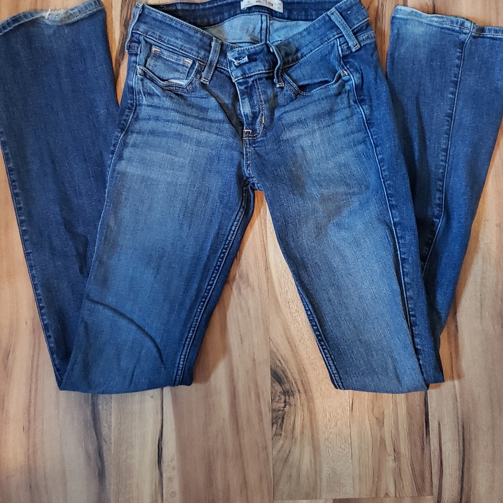 Hollister jeans